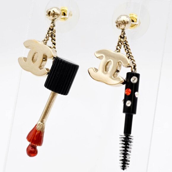 CHANEL CC Logos Cosmetics Makeup Charm Earrings Gold Tone 04A Auth w/Box - Picture 2 of 6